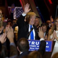 Ivanka, Donald i Melania Trump