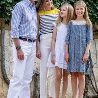 Kraljica Letizia s obitelji