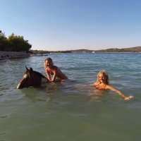 Farma konja Kukurin, Srećko Vukov i Ivana Jakopović