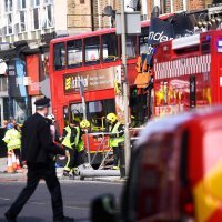 Autobus se zabio u dućan
