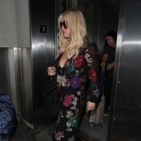 Jessica Simpson u cvjetnoj Gucci haljini