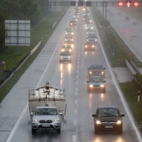 Zbog smjene turista i obilne kiše, na autocesti se stvaraju kolone