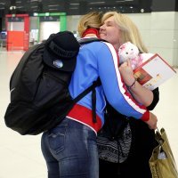 Zlatna Sandra Perković u zagrljaju mame Vesne