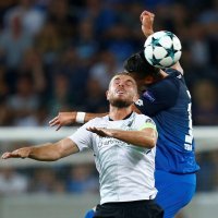 Jordan Henderson u skoku