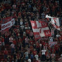 Olympiacos - Rijeka (03) - navijaći domaće momčadi