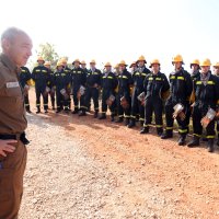 Ministar Damir Krstičević s vatrogascima na drniškom području