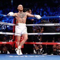 Floyd Mayweather Jr. - Conor McGregor