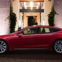 Tesla model S