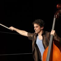 U predstavi 'Kontrabas' 2011.