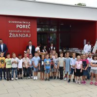 Novoizgrađena škola  u Žbandaju