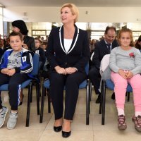 Predsjednica Kolinda Grabar Kitarović ured je privremeno preselila u Gospić