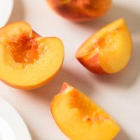 Najjednostavniji i najukusniji voćni kolač koji ćete obožavati - galette s breskvama