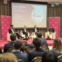 Nikola Ljušev, izvršni direktor Crnogorskog Telekoma, Davor Tomašković, predsjednik Uprave Hrvatskog Telekoma i Srini Gopalan, član Uprave Deutsche Telekoma za Europu