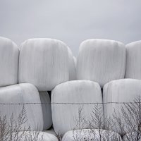 Udaljen od ljudi (3)