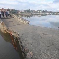 Pod bujicom vode srušena oba mosta koja povezuju stari grad