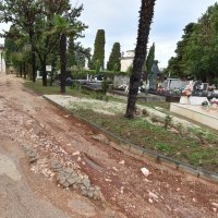 Radnici saniraju štetu na zadarskom gradskom groblju