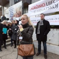 Prosvjedni skup liječnika specijalista, specijalizanata i stažista