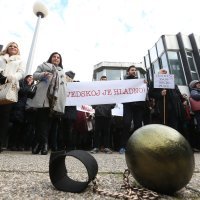 Prosvjedni skup liječnika specijalista, specijalizanata i stažista