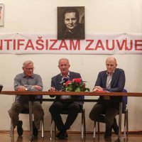 Hrvatski antifašisti za povratak znakovlja