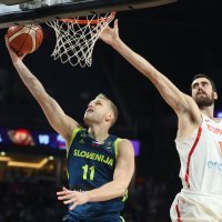 Slovenija - Španjolska (7)