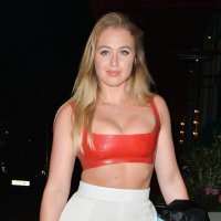 Iskra Lawrence