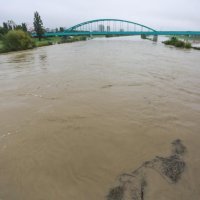 Nakon obilnih kiša rijeka Sava izlila se iz korita