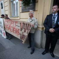 Prosvjed ispred Gradske skupštine protiv izgradnje spalionice otpada u Resniku (2)