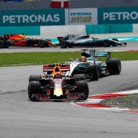 Max Verstappen, Lewis Hamilton