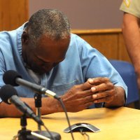 O. J. Simpson uvjetno pušten iz zatvora