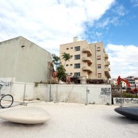 Započelo rušenje hotela Ambasador na Trumbićevoj obali