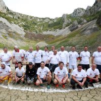 Utakmica na dnu presušenog Modrog jezera