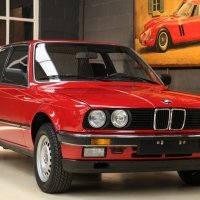 BMW E30 323i