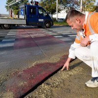 Puknuće vodovodne cijevi na križanju Heinzelove i Nove Branimirove