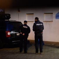 Policija ispred vrata Ivana Crnjca