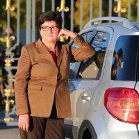 Jadranka Todorić ispred Kulmerovih dvora