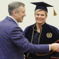 Kolinda Grabar Kitarović i rektor Viktor Grishin