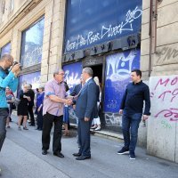 Bandić sa suradnicima u obilasku kavane Corso