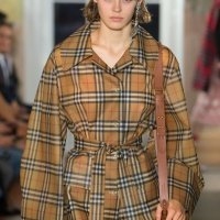 Burberry SS18 (3)