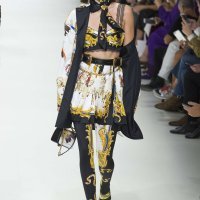 Versace SS18 (6)