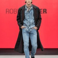 Revija Roberta Severa