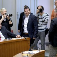 Ivan Šuker, Nikola Grmoja