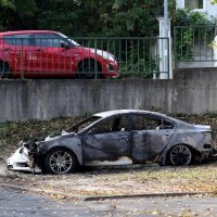 Na parkiralištu Bolnice sestara milosrdnica izgorjela dva automobila