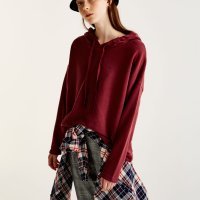 Majica s kapuljačom, Pull and Bear