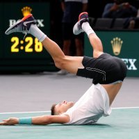 Filip Krajinović (4)