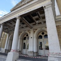 Urušeni balkon HNK Rijeka