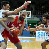 Hrvatska (Željko Šakić) - Italija (Christian Charles Burns)