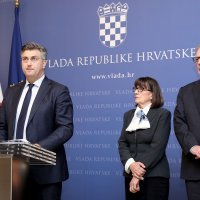 Izvanredna konferencija za novinare predsjednika Vlade Andreja Plenkovića
