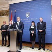Izvanredna konferencija za novinare predsjednika Vlade Andreja Plenkovića