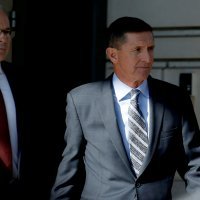 Flynn napušta sud nakon svjedočenja