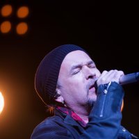 Nakon otvaranja nastupio je Gibonni